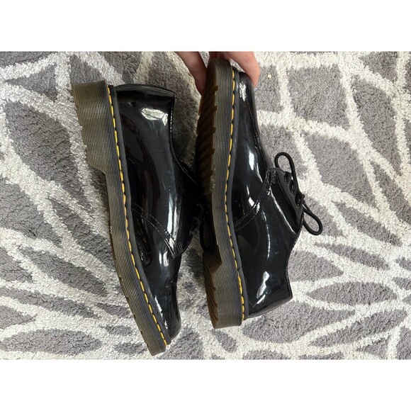 Dr. Martens 1461 Bex Women Dr. Martens 1461 Black Patent Leather Lace Up Round Toe Oxfords Women’s 11